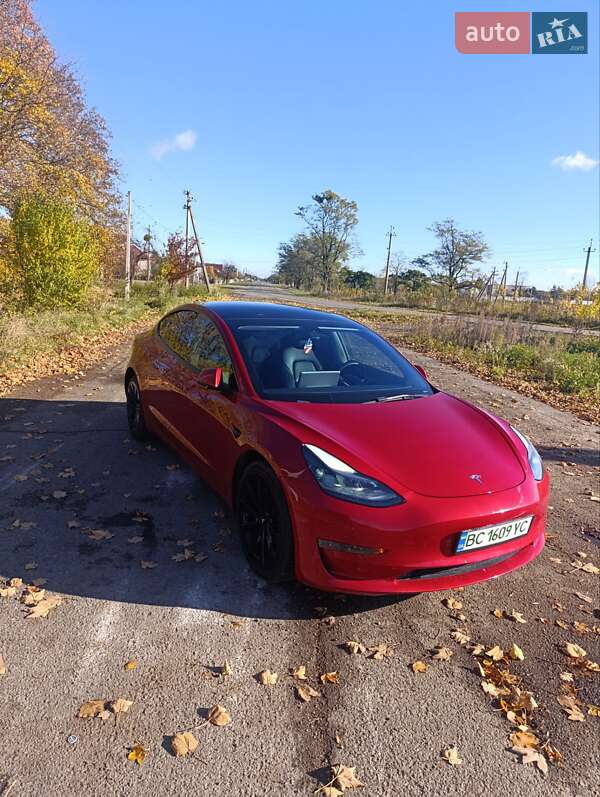 Седан Tesla Model 3 2022 в Стрые фото 21 Седан Tesla Model 3 2022 в Стрые