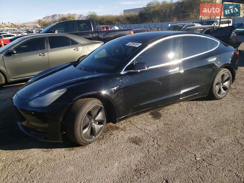 Tesla Model 3 2019