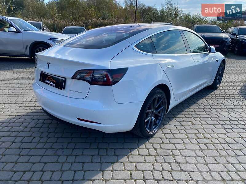 Седан Tesla Model 3 2019 в Львові фото 7 Седан Tesla Model 3 2019 в Львові