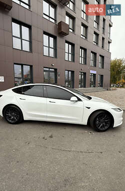 Седан Tesla Model 3 2024 в Дніпрі