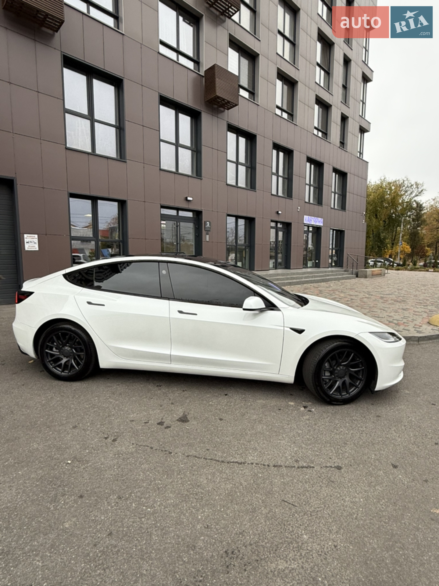 2024 Tesla Model 3 - мініатюра 6