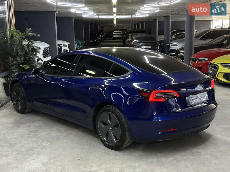 Седан Tesla Model 3 2018 в Одесі фото 10 Седан Tesla Model 3 2018 в Одесі