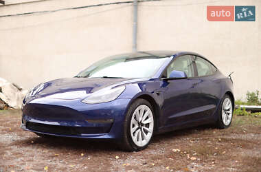 Седан Tesla Model 3 2020 в Полтаве