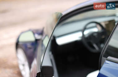 Седан Tesla Model 3 2020 в Полтаве