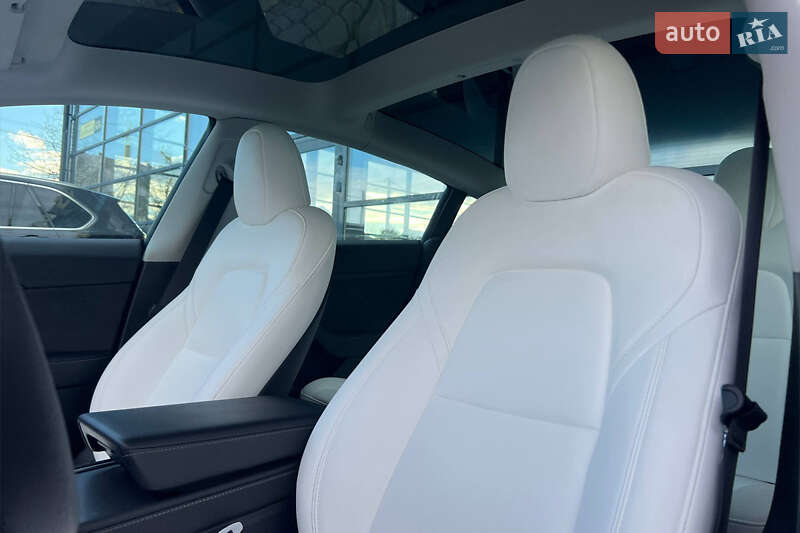 Седан Tesla Model 3 2023 в Ивано-Франковске фото 11 Седан Tesla Model 3 2023 в Ивано-Франковске