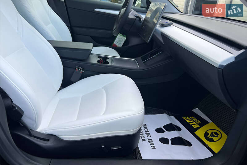 Седан Tesla Model 3 2023 в Ивано-Франковске фото 21 Седан Tesla Model 3 2023 в Ивано-Франковске