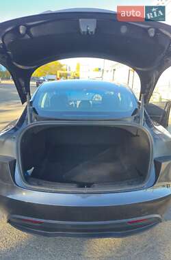 Седан Tesla Model 3 2024 в Одессе