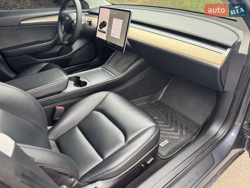 Седан Tesla Model 3 2021 в Одесі фото 10 Седан Tesla Model 3 2021 в Одесі