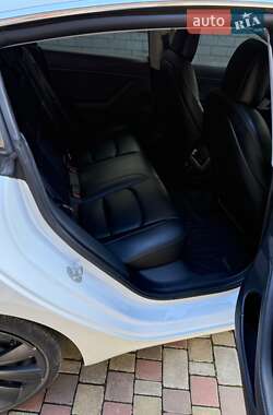 Седан Tesla Model 3 2019 в Тернополі
