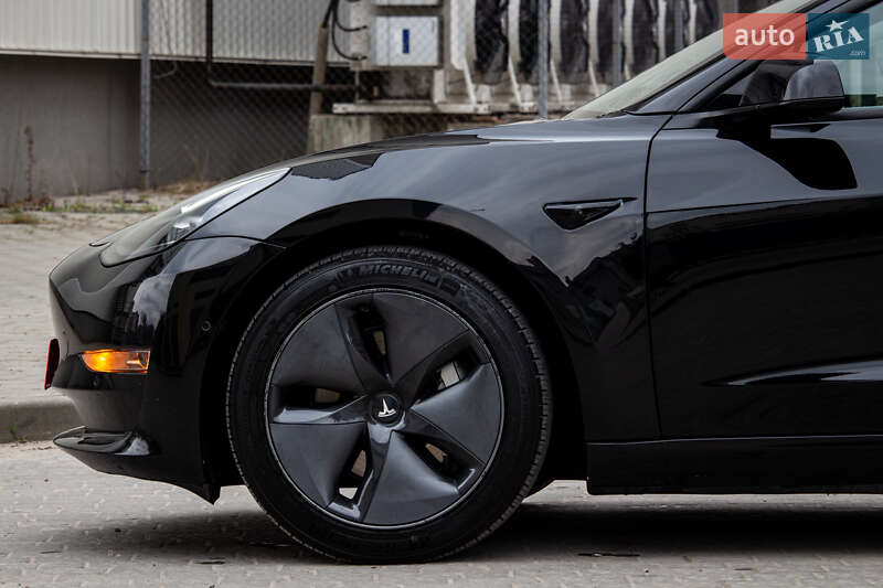 Седан Tesla Model 3 2021 в Львові фото 11 Седан Tesla Model 3 2021 в Львові