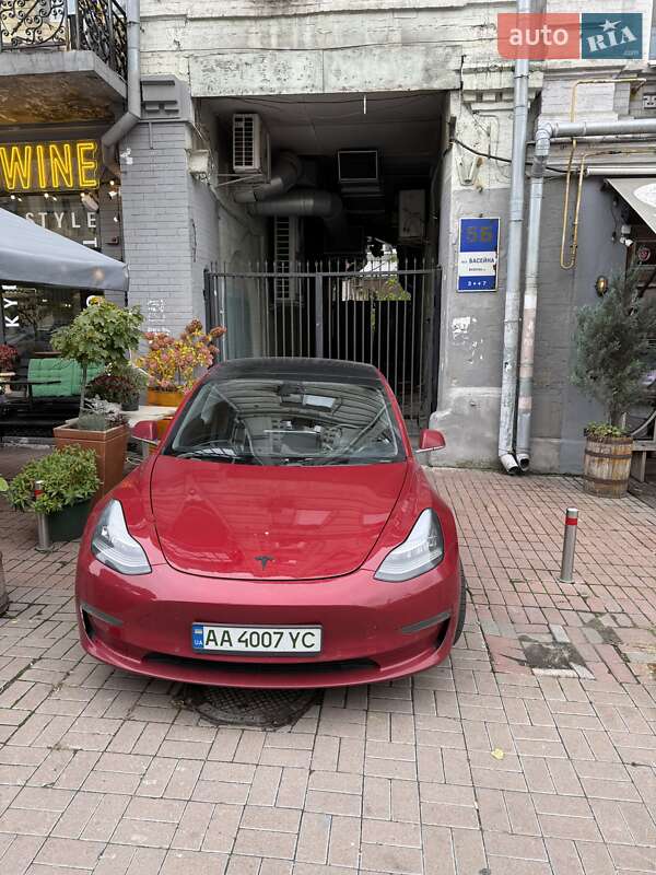 Tesla Model 3 2018
