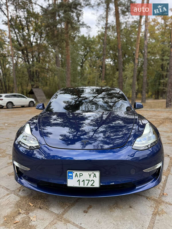 Седан Tesla Model 3 2021 в Полтаве