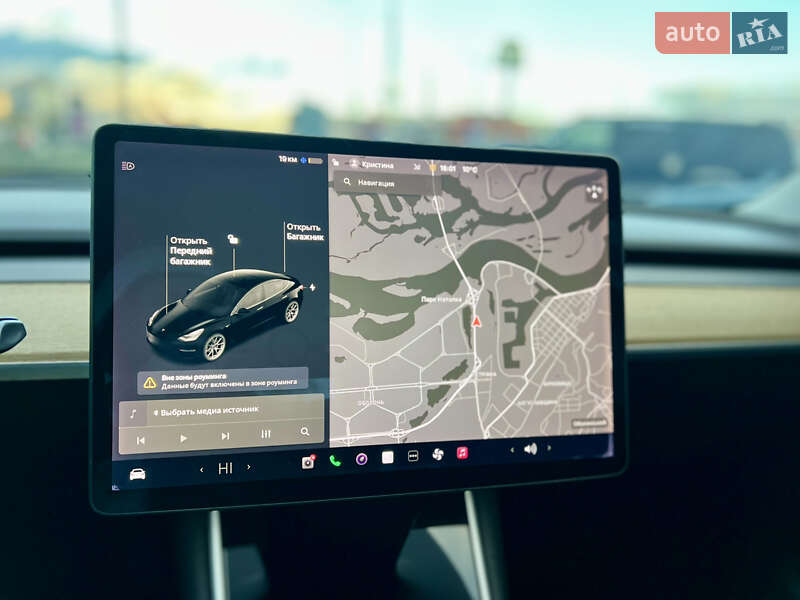 Седан Tesla Model 3 2019 в Києві