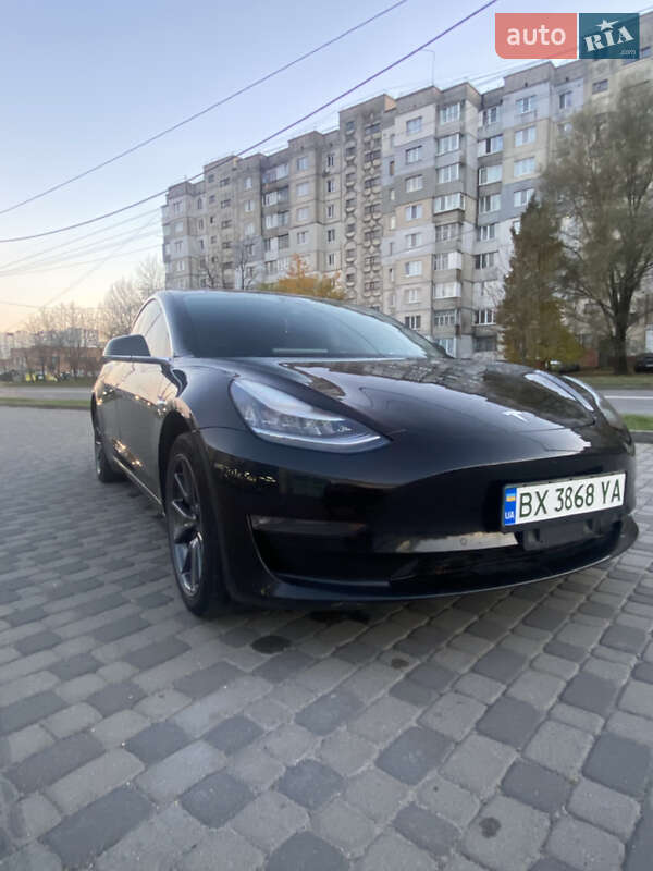 Седан Tesla Model 3 2018 в Хмельницькому фото 2 Седан Tesla Model 3 2018 в Хмельницькому