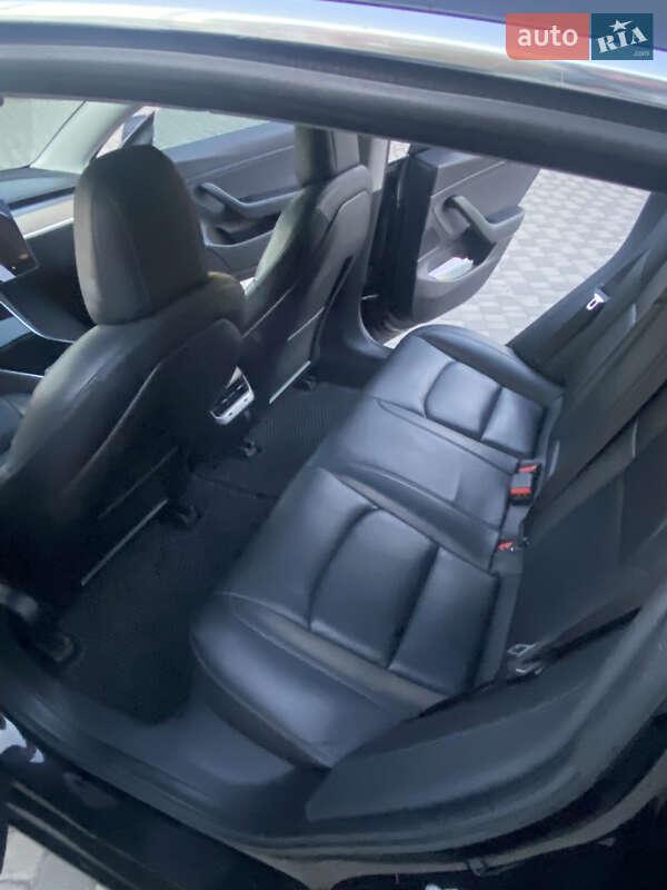 Седан Tesla Model 3 2018 в Хмельницькому фото 11 Седан Tesla Model 3 2018 в Хмельницькому