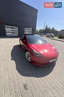 Седан Tesla Model 3 2022 в Львові