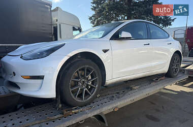 Седан Tesla Model 3 2022 в Хмельницькому