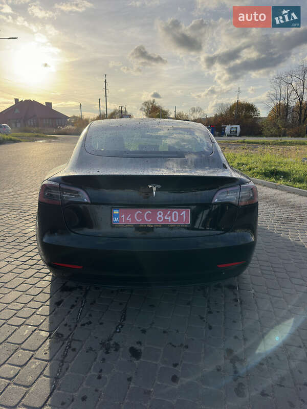 Седан Tesla Model 3 2022 в Львове фото 6 Седан Tesla Model 3 2022 в Львове