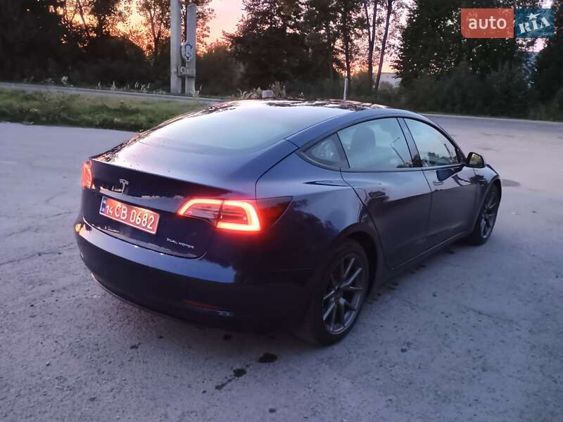 Седан Tesla Model 3 2022 в Самборі фото 6 Седан Tesla Model 3 2022 в Самборі