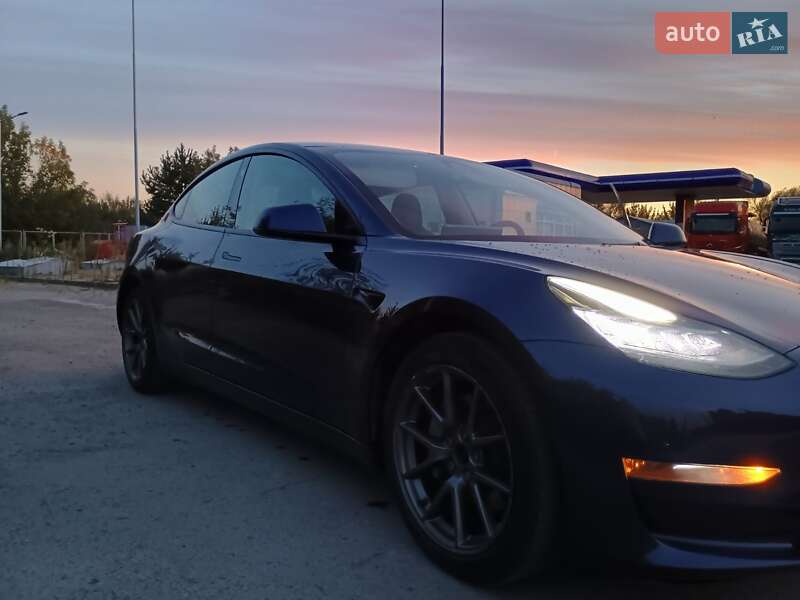 Седан Tesla Model 3 2022 в Самборі фото 8 Седан Tesla Model 3 2022 в Самборі