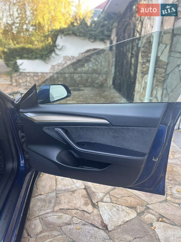 Седан Tesla Model 3 2021 в Одесі фото 21 Седан Tesla Model 3 2021 в Одесі