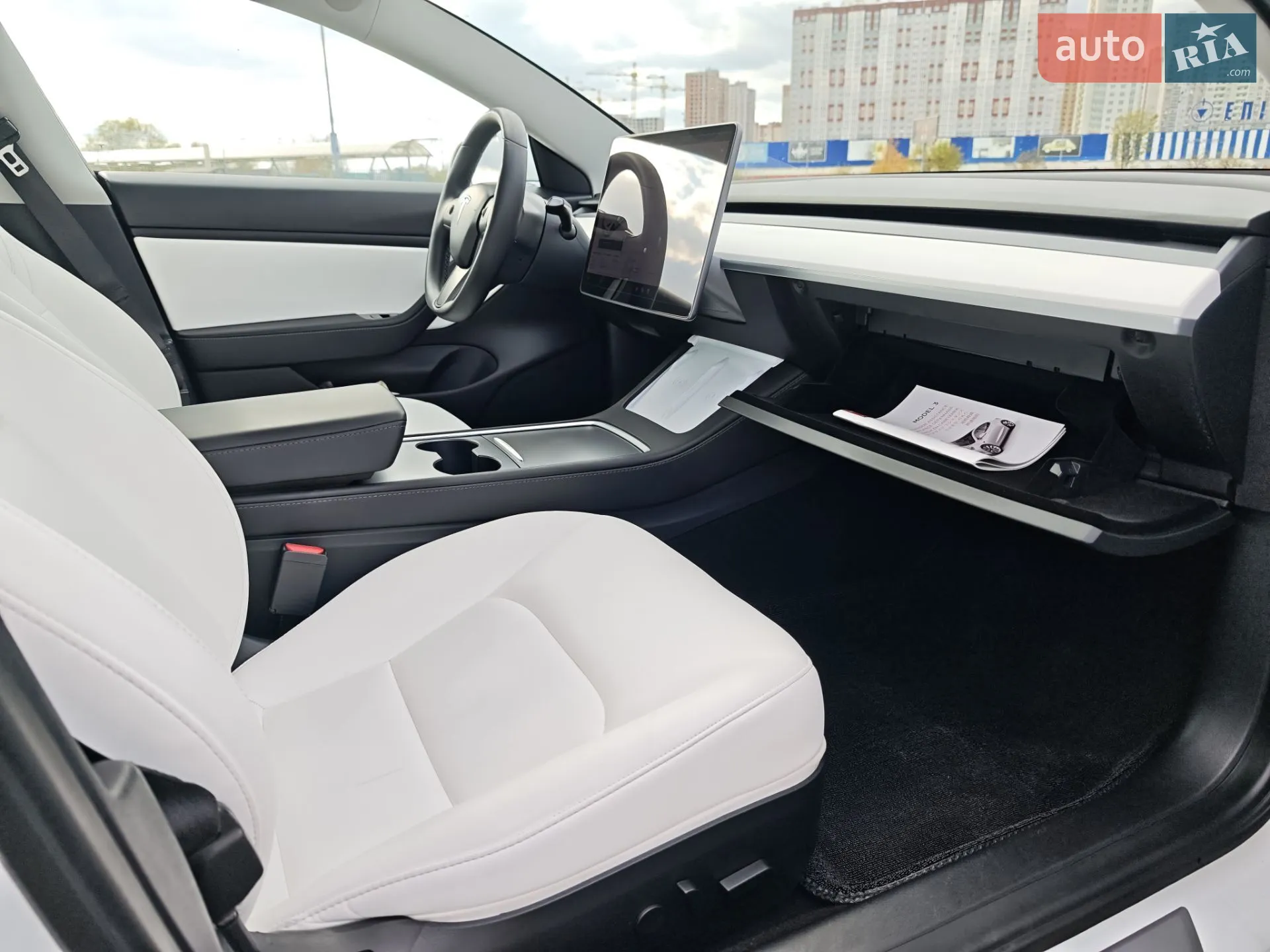 2020 Tesla Model 3 - фото 1