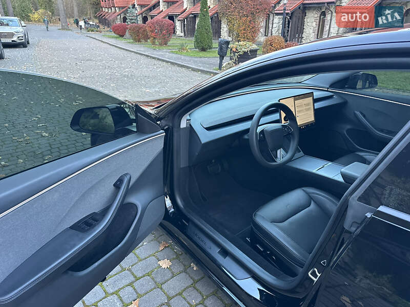 Седан Tesla Model 3 2024 в Львові фото 4 Седан Tesla Model 3 2024 в Львові