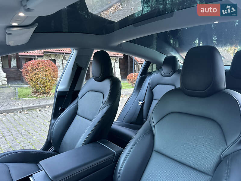 Седан Tesla Model 3 2024 в Львові фото 12 Седан Tesla Model 3 2024 в Львові