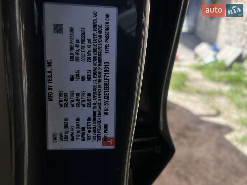 Седан Tesla Model 3 2020 в Білій Церкві