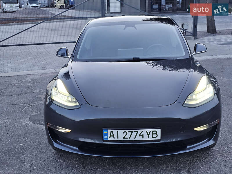 Седан Tesla Model 3 2020 в Білій Церкві