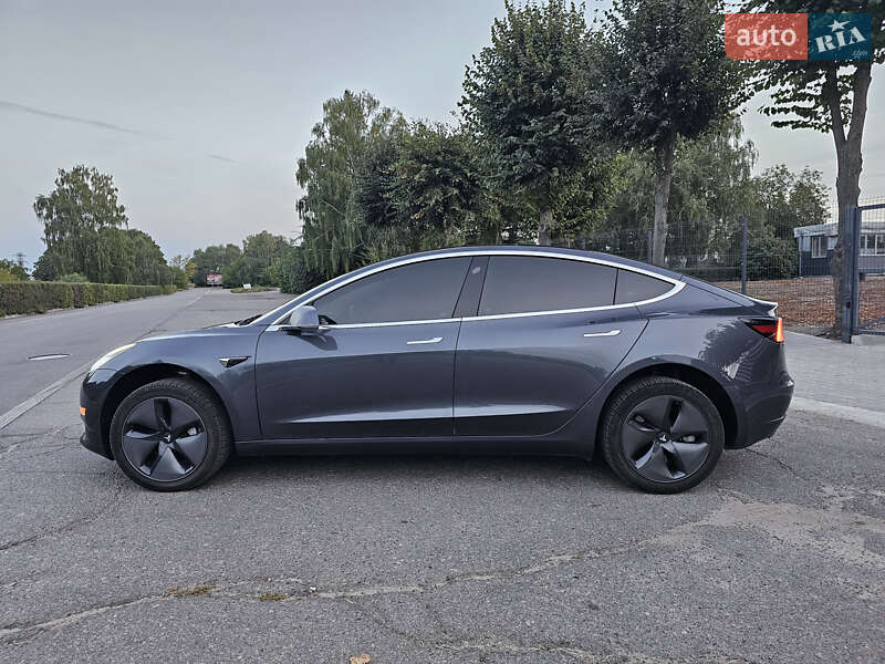 Седан Tesla Model 3 2020 в Білій Церкві