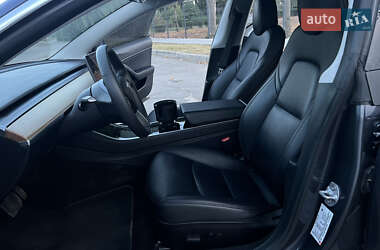 Седан Tesla Model 3 2020 в Белой Церкви