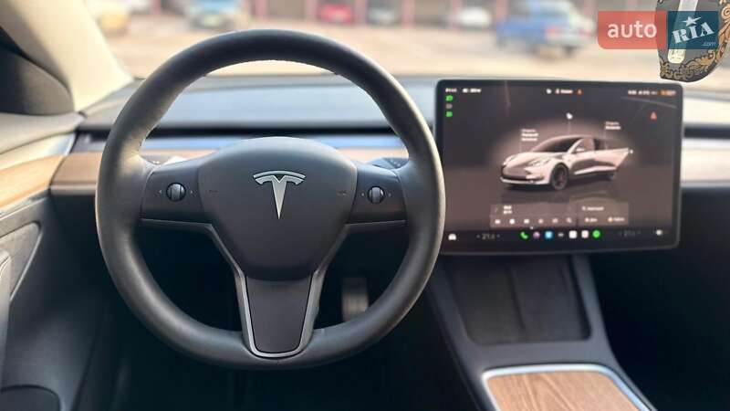 Седан Tesla Model 3 2023 в Кривом Роге фото 11 Седан Tesla Model 3 2023 в Кривом Роге