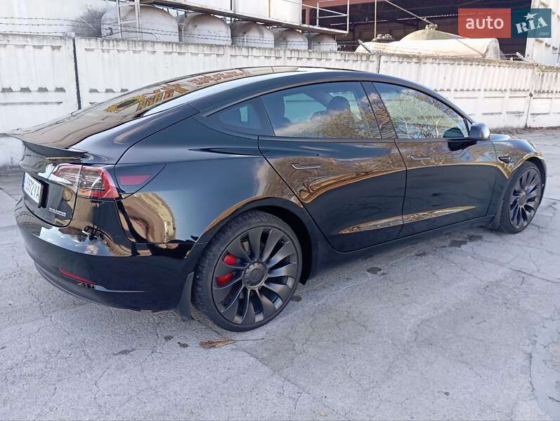 Седан Tesla Model 3 2023 в Дніпрі фото 2 Седан Tesla Model 3 2023 в Дніпрі