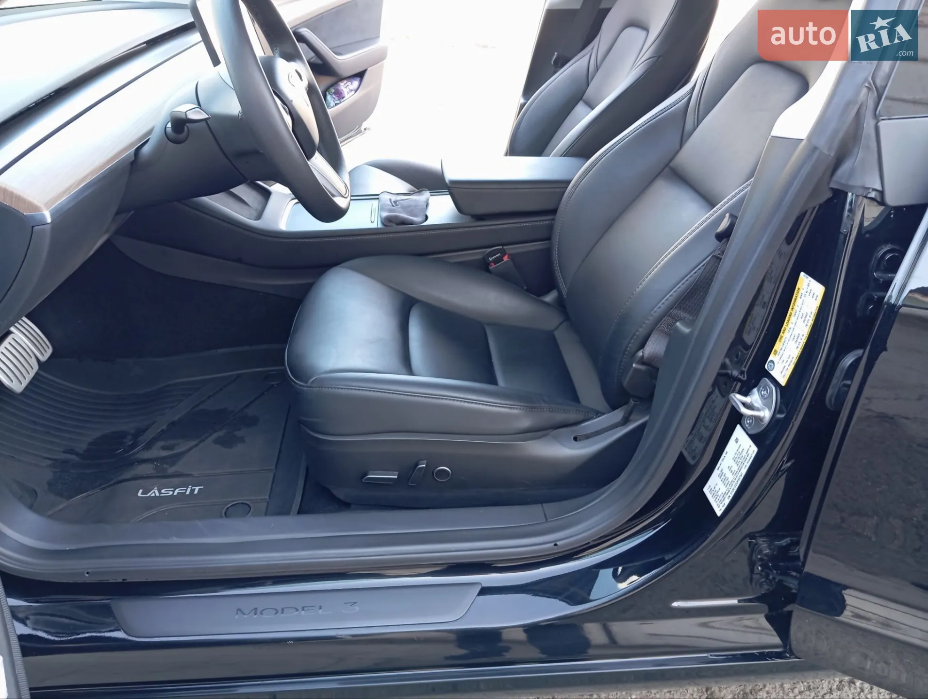 2023 Tesla Model 3 - мініатюра 29