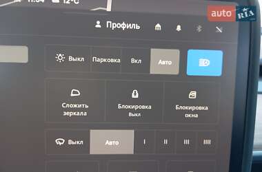 Седан Tesla Model 3 2023 в Днепре