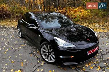 Седан Tesla Model 3 2018 в Ковеле