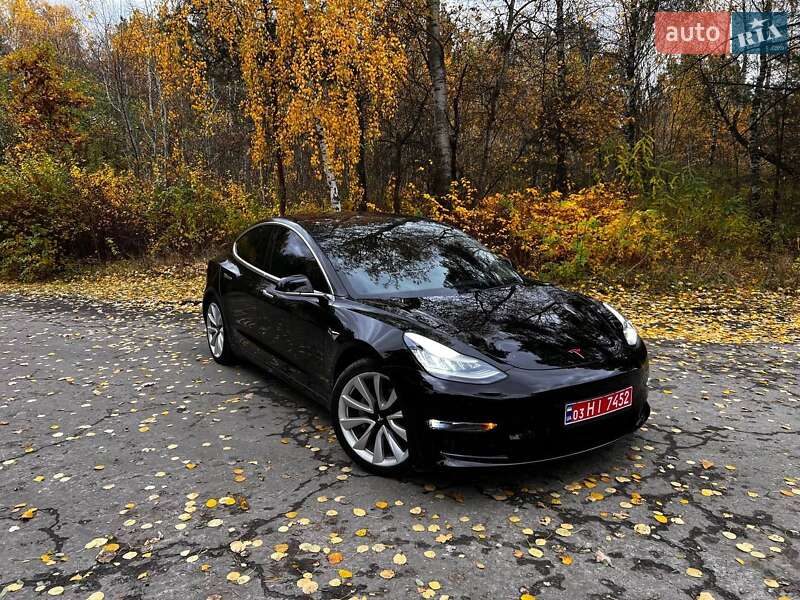 Седан Tesla Model 3 2018 в Ковеле