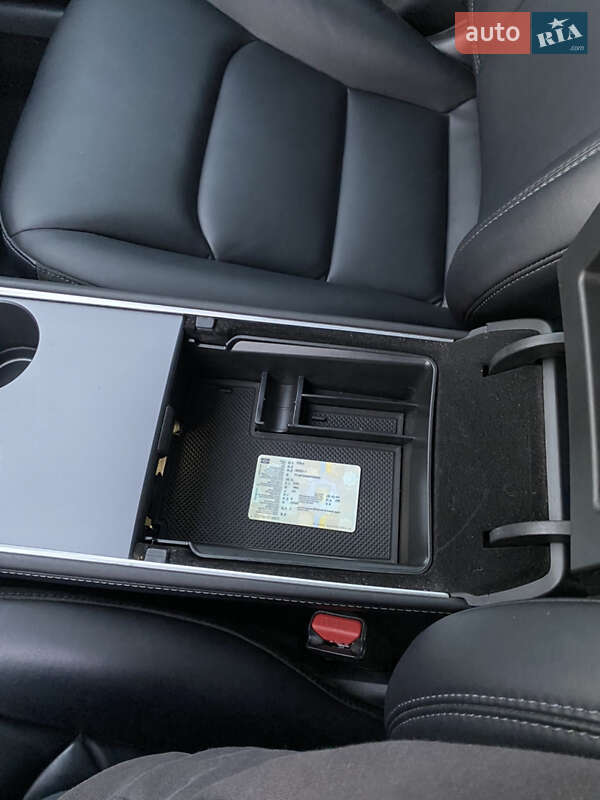 Седан Tesla Model 3 2021 в Івано-Франківську фото 30 Седан Tesla Model 3 2021 в Івано-Франківську