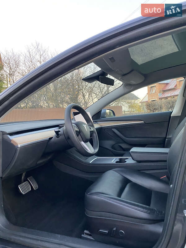 Седан Tesla Model 3 2021 в Івано-Франківську фото 25 Седан Tesla Model 3 2021 в Івано-Франківську