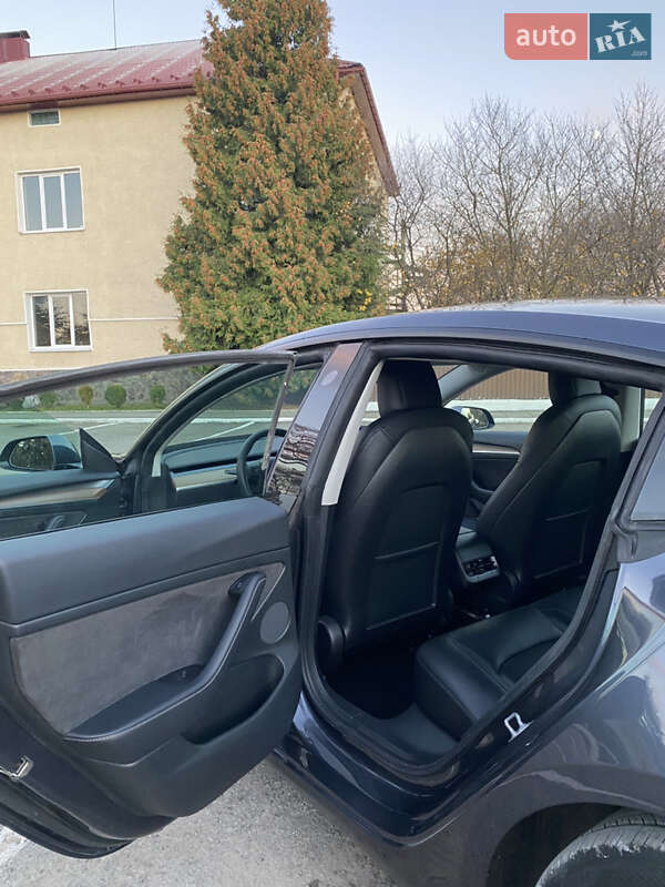 Седан Tesla Model 3 2021 в Івано-Франківську фото 32 Седан Tesla Model 3 2021 в Івано-Франківську