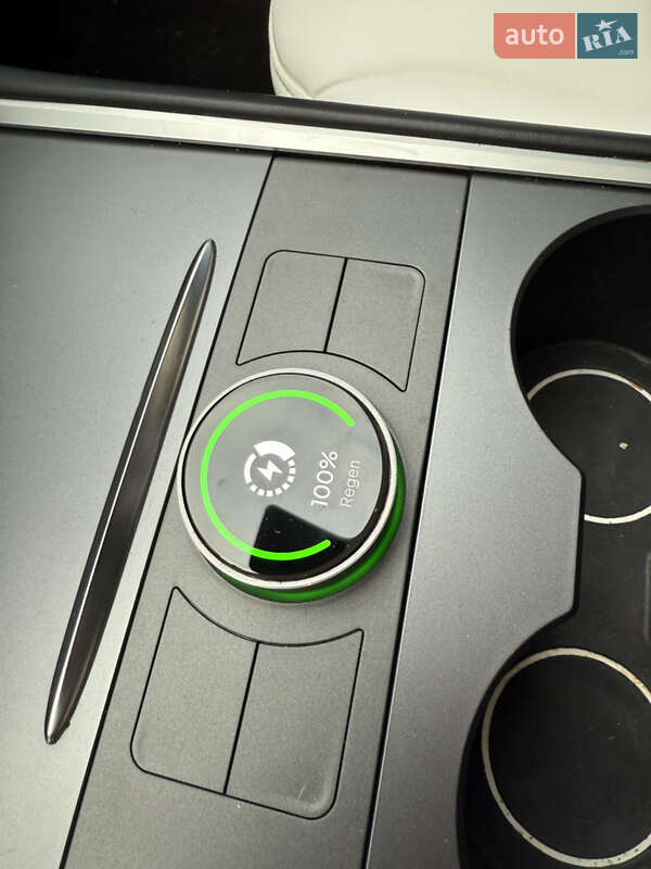 Седан Tesla Model 3 2022 в Харькове