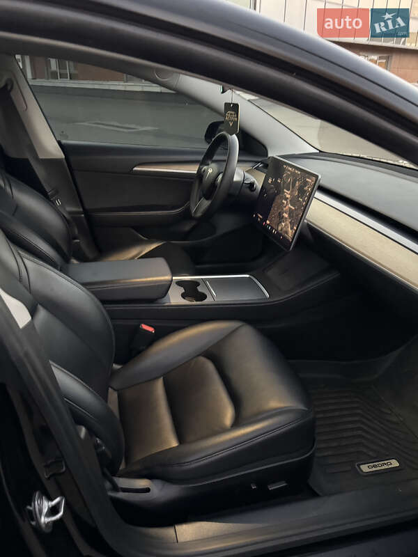 Седан Tesla Model 3 2021 в Киеве фото 12 Седан Tesla Model 3 2021 в Киеве
