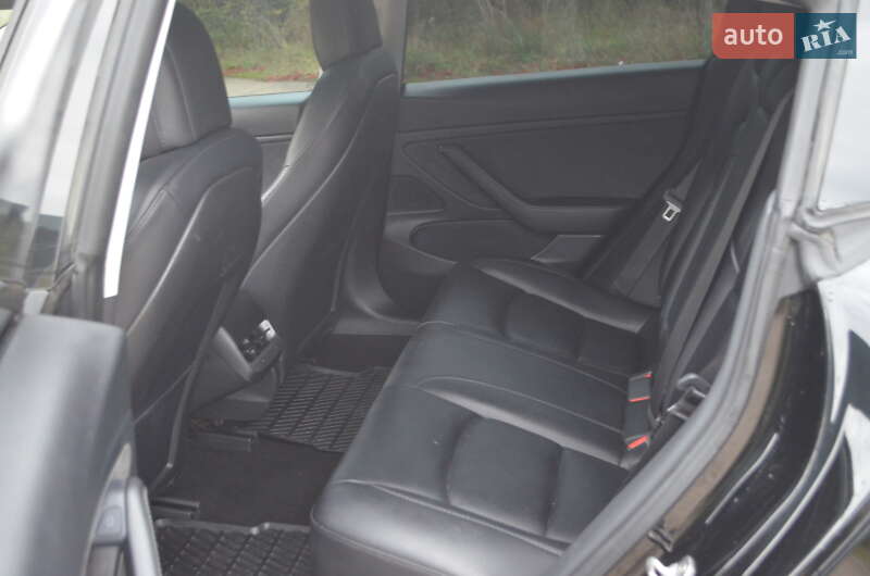 Седан Tesla Model 3 2021 в Львові фото 9 Седан Tesla Model 3 2021 в Львові