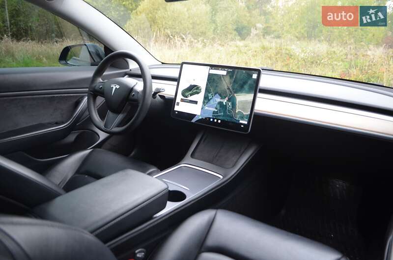 Седан Tesla Model 3 2021 в Львові фото 13 Седан Tesla Model 3 2021 в Львові