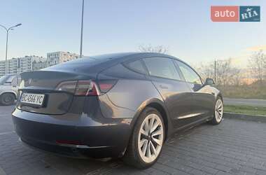 Седан Tesla Model 3 2022 в Львові