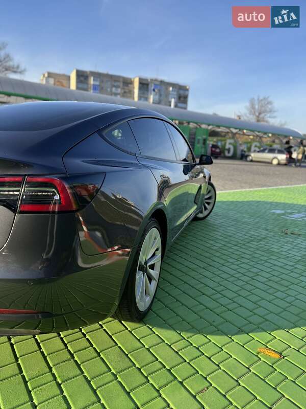 Седан Tesla Model 3 2021 в Кропивницькому фото 15 Седан Tesla Model 3 2021 в Кропивницькому