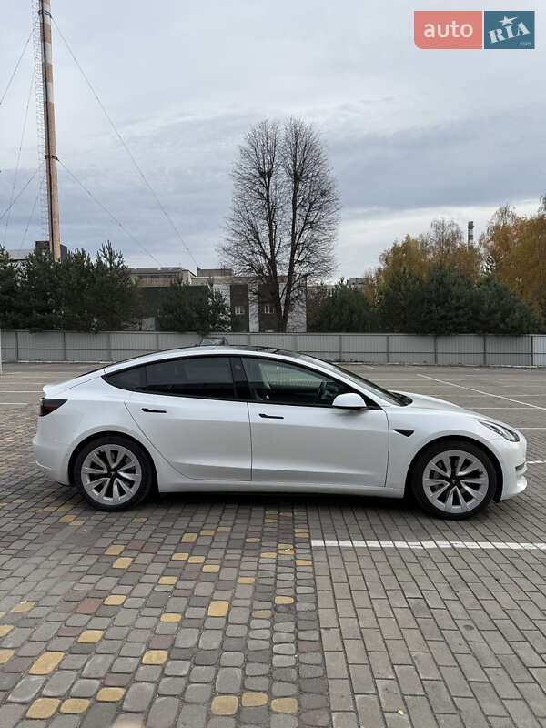 Седан Tesla Model 3 2021 в Луцьку фото 8 Седан Tesla Model 3 2021 в Луцьку