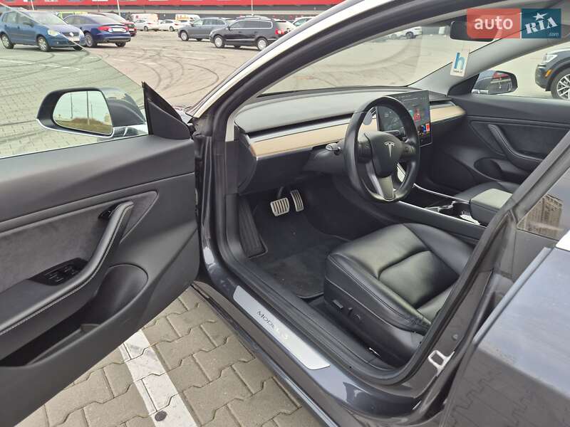 Седан Tesla Model 3 2018 в Києві фото 18 Седан Tesla Model 3 2018 в Києві