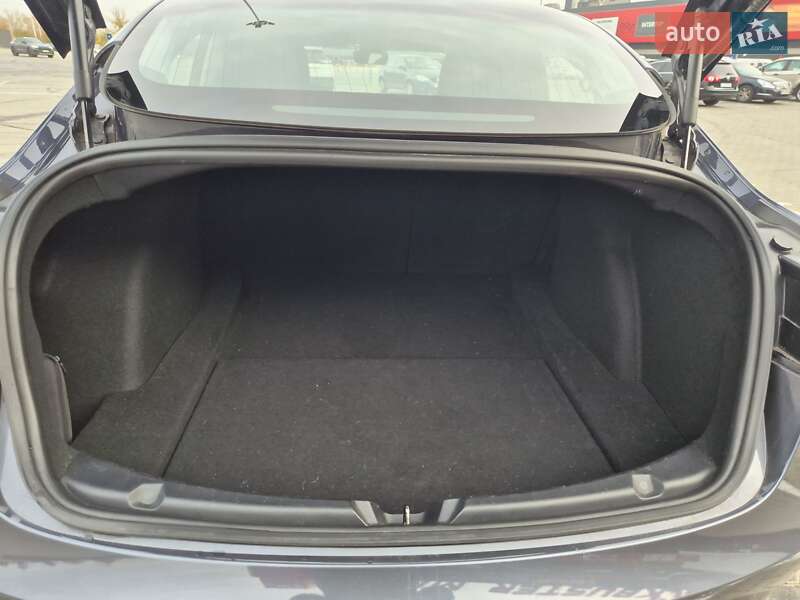 Седан Tesla Model 3 2018 в Києві фото 22 Седан Tesla Model 3 2018 в Києві